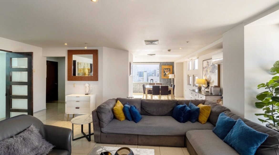 Departamento en Venta San Jeronimo Mty 3